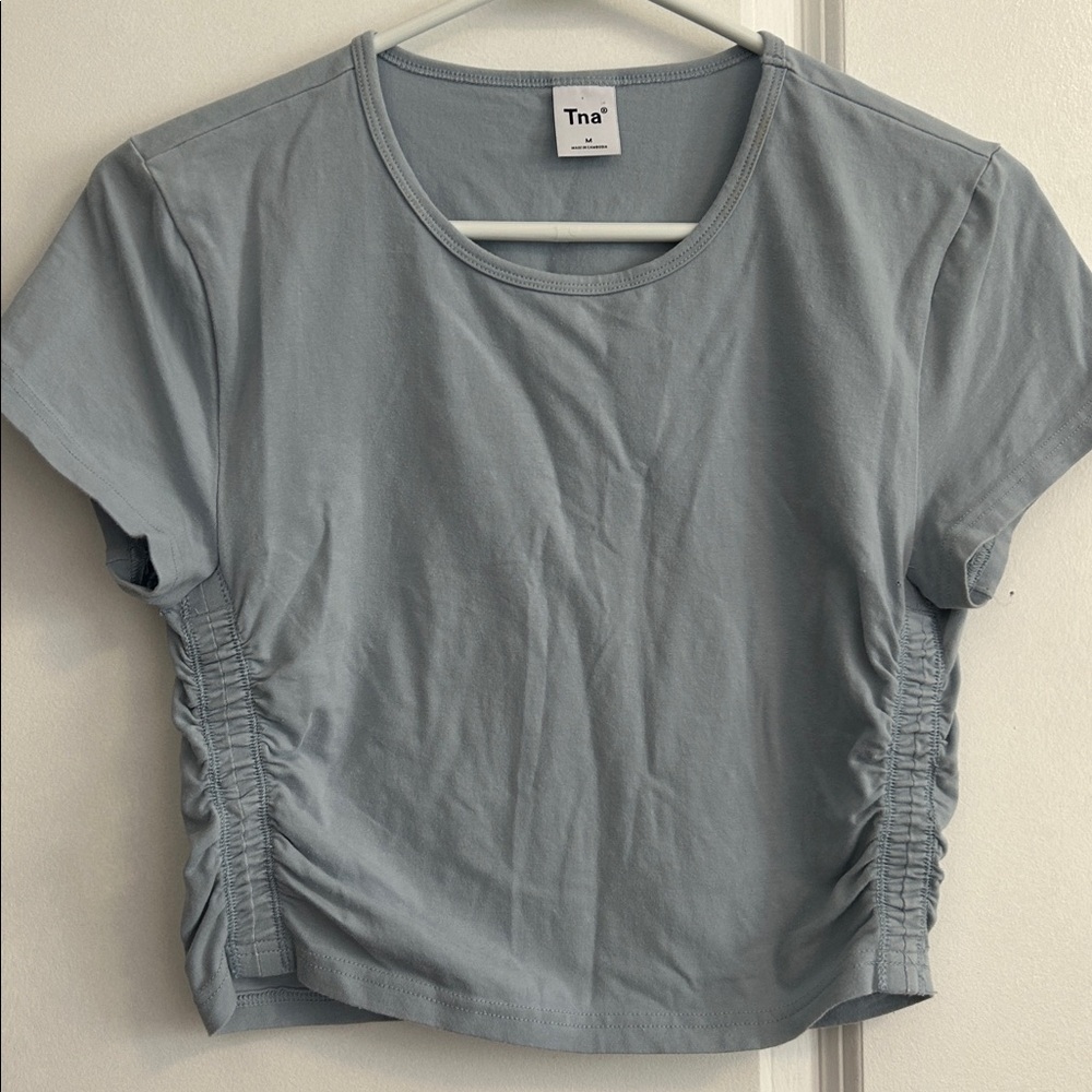 Aritzia TNA Crop Top